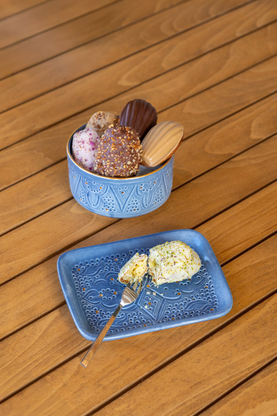 Blue Moroccan Ceramic Tray – Decorative Serving Dish