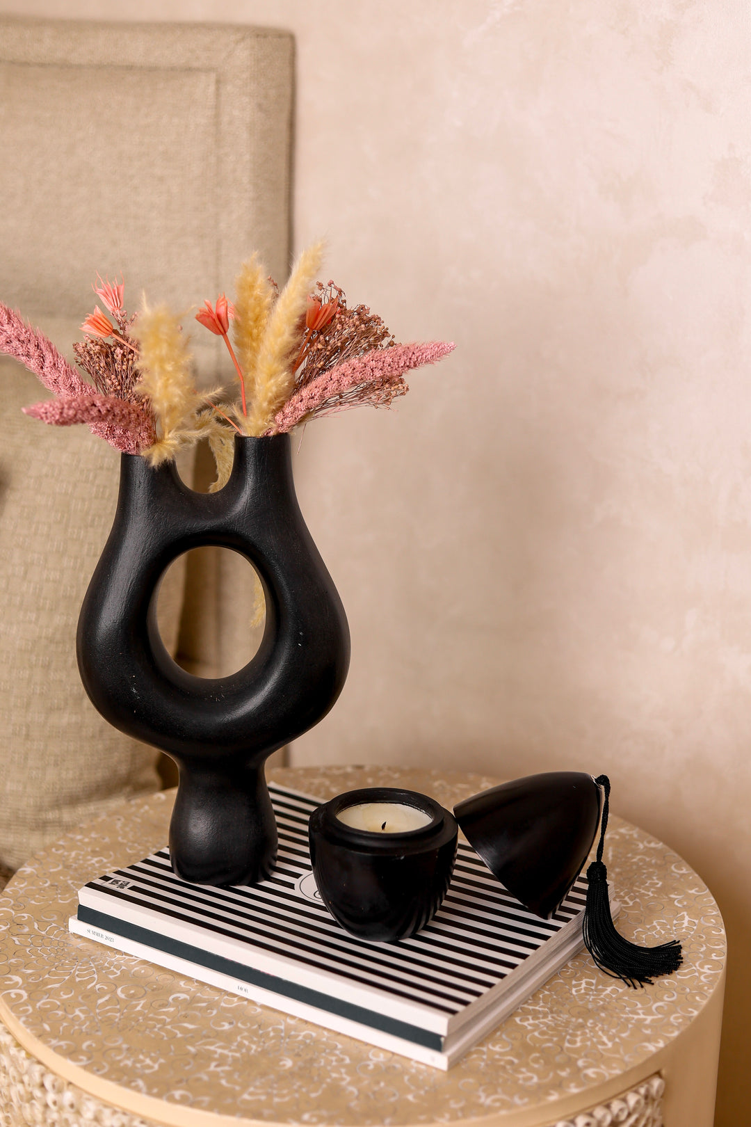 Decorative Scented Candle – Egg Shape