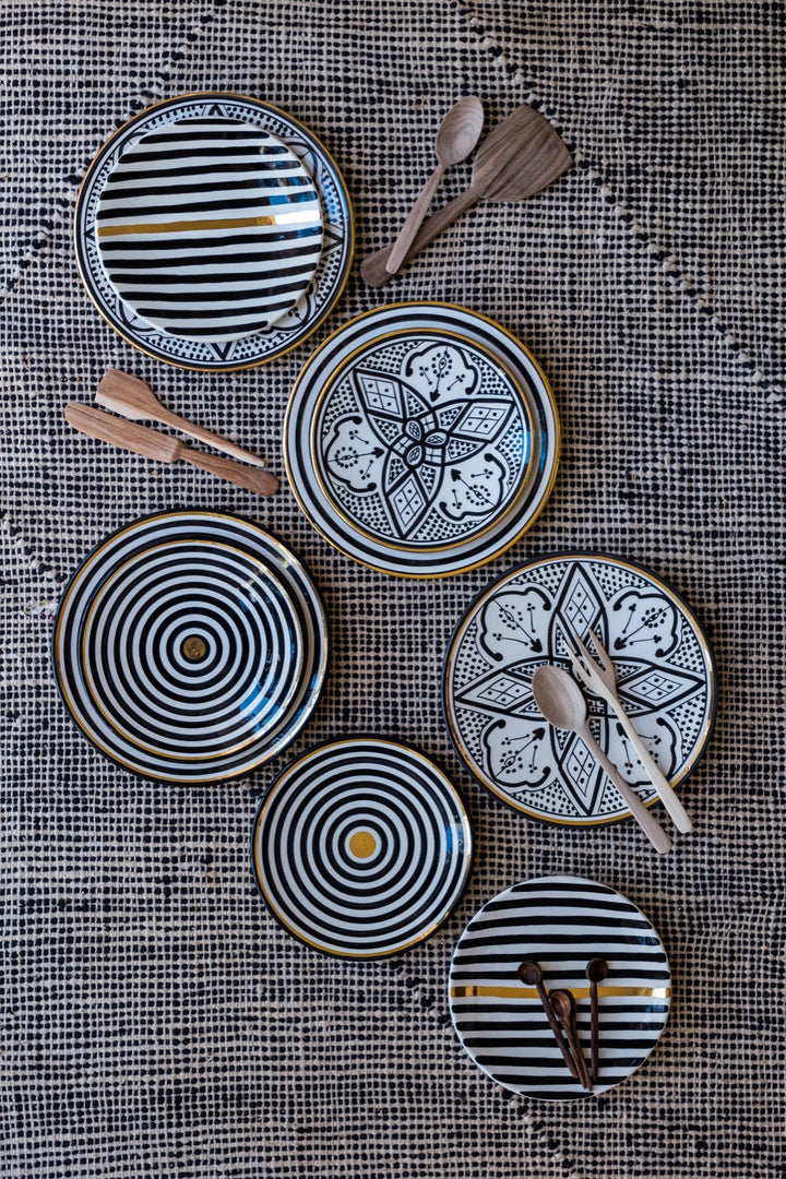 Black & White Stripe Ceramic Plate