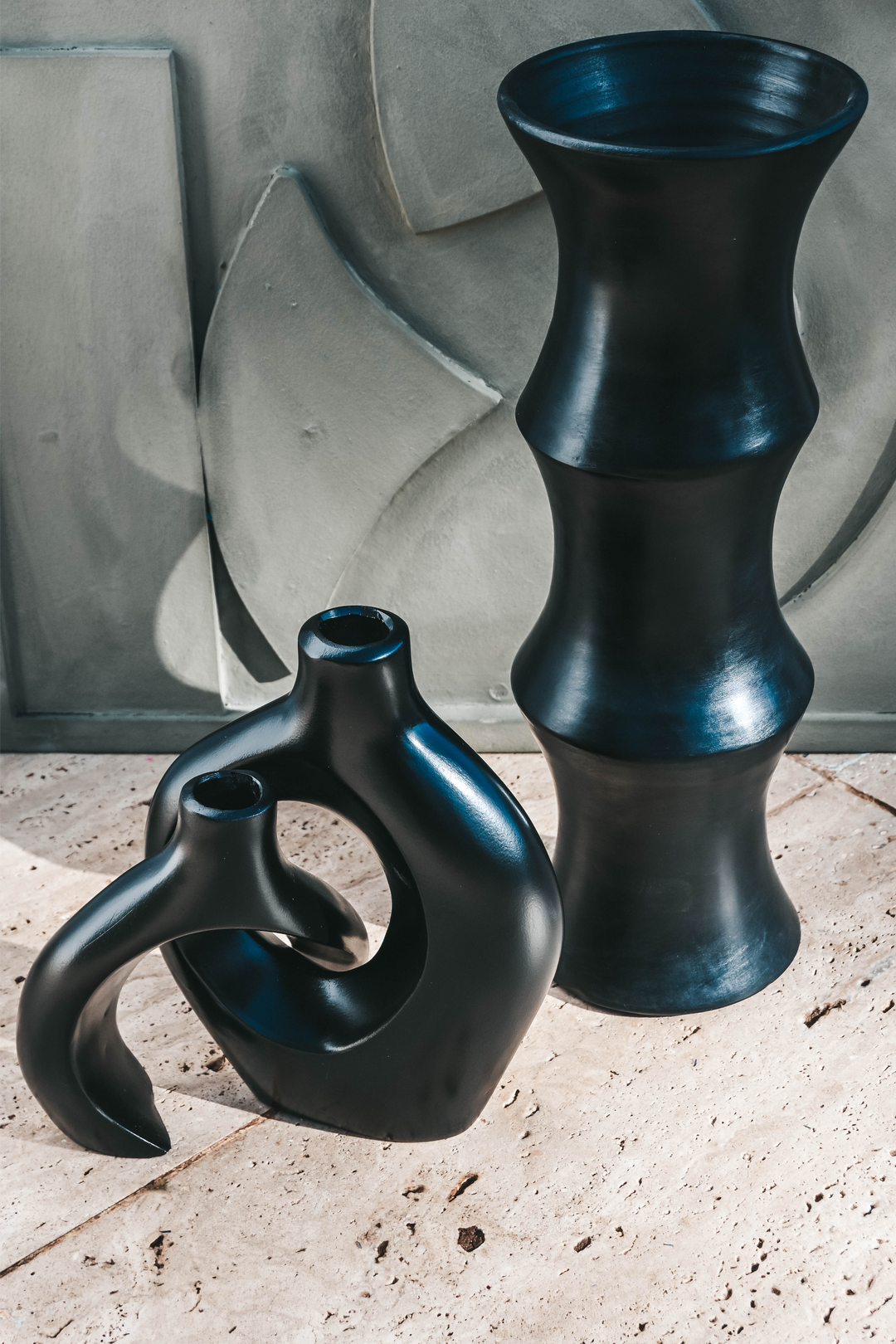 Celestial Curve Black Vase