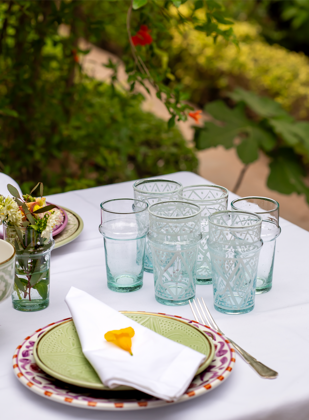 Moroccan Hand Blown Zwak Design Glass Tumblers Set